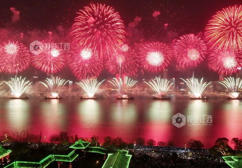 璀璨迎新夜 2026年南昌迎春煙花晚會點亮贛江之畔